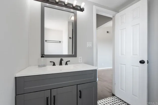 $1,249,900 | 4814 Rushville Lane, La Mesa, CA 91941