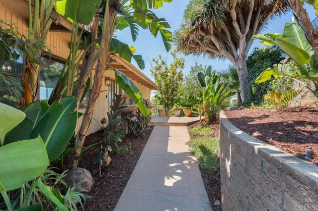 $1,249,900 | 4814 Rushville Lane, La Mesa, CA 91941