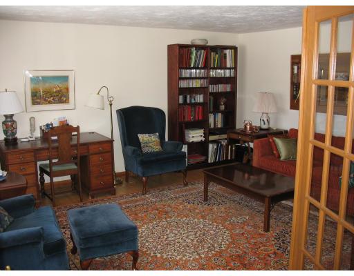 34 Juniper Road Sharon, MA 02067 - Photo 3 of 10 Gallery Image 3