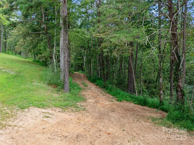 $199,000 | 99999 Youngs Gap Road, Unit NORTH LOT, Fletcher, NC 28732