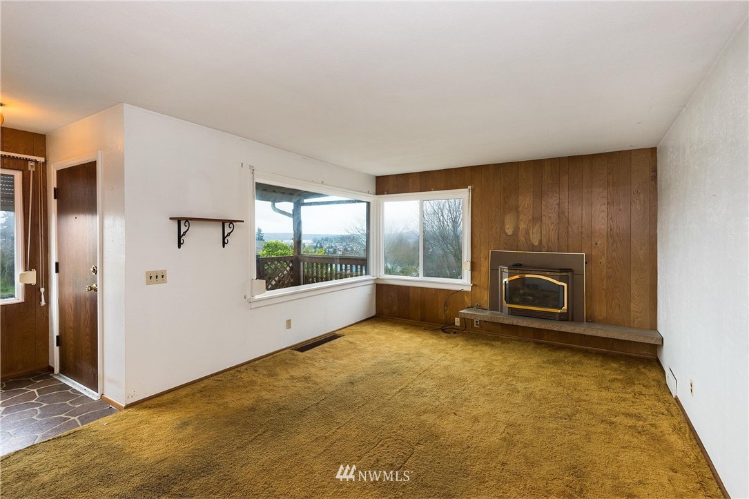 2334 Terrace Street Bremerton, WA 98310 - Photo 7 of 13 Gallery Image 7