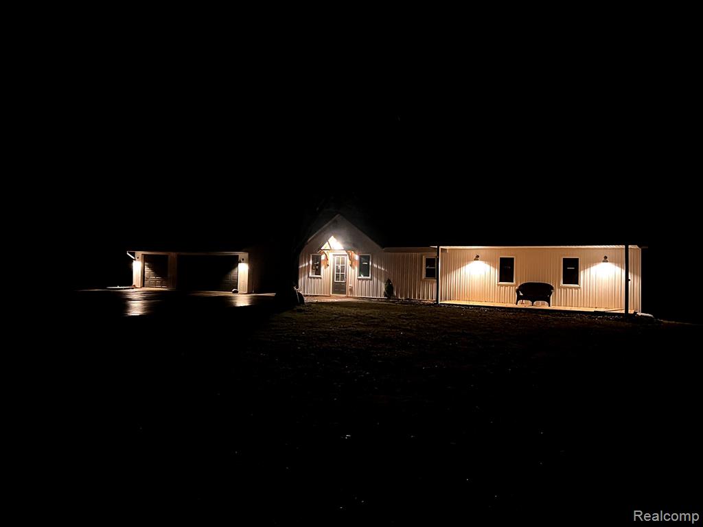 7187 North Seymour Road Flushing, MI 48433 - Photo 13 of 16