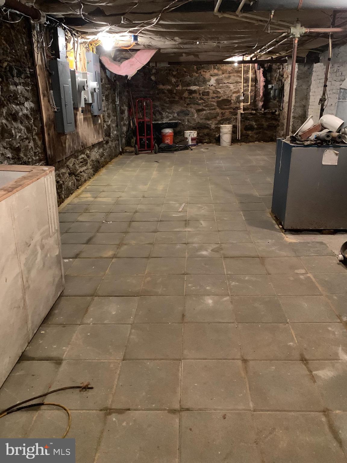 125 West Main Street Westminster, MD 21157 - Photo 20 of 28 Nice Basement for age of property