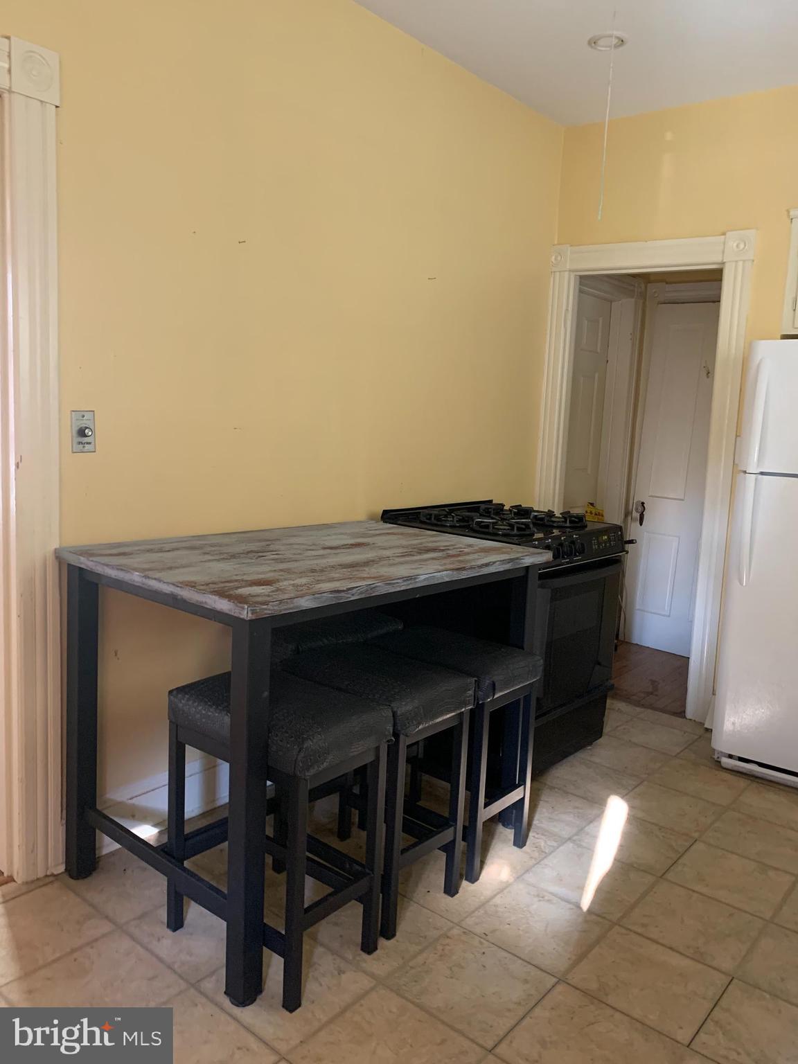 125 West Main Street Westminster, MD 21157 - Photo 10 of 28 Eat-In Kitchen