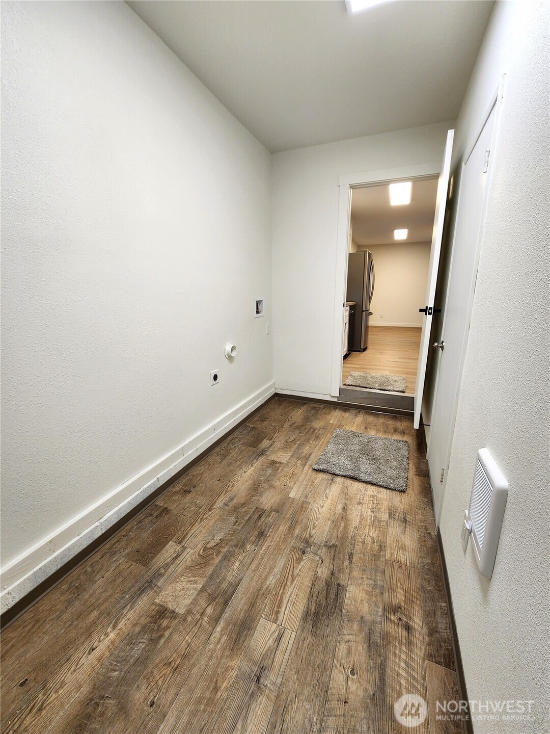 103 Kraft Road Longview, WA 98632 - Photo 16 of 19 wooden floor in a room