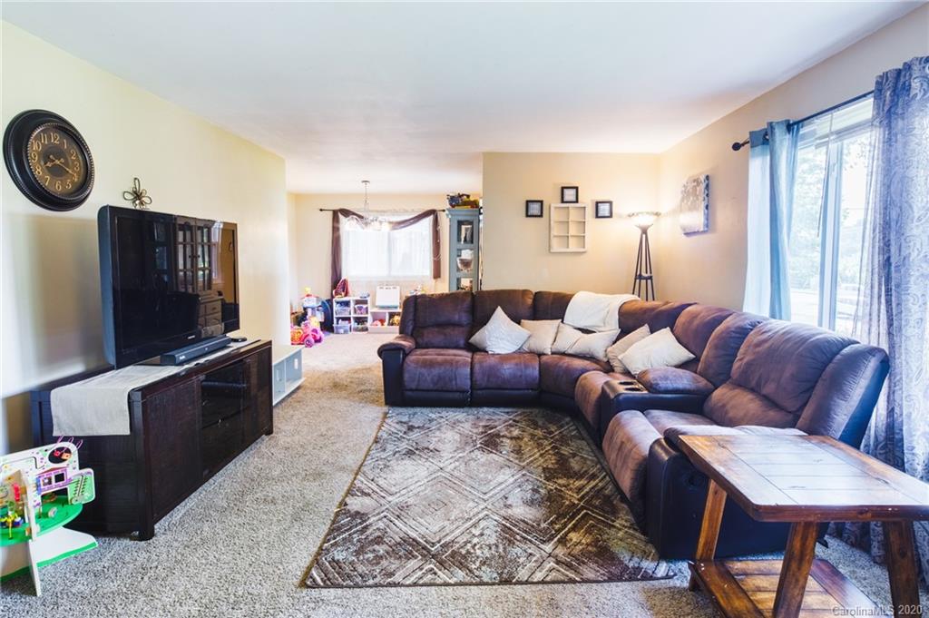 23 Fisher Road Brevard, NC 28712 - Photo 12 of 15 Gallery Image 12