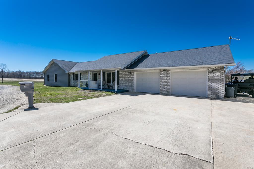 15 Van Buren Road Texico, IL 62889 - Photo 2 of 49