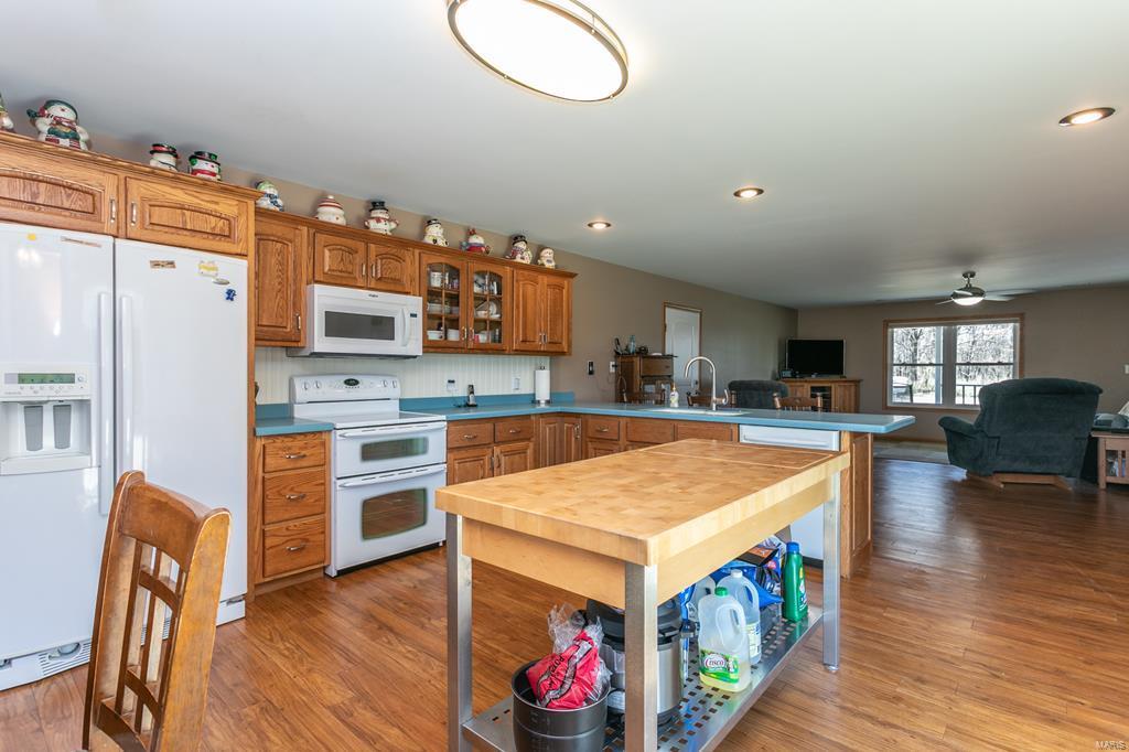 15 Van Buren Road Texico, IL 62889 - Photo 11 of 49