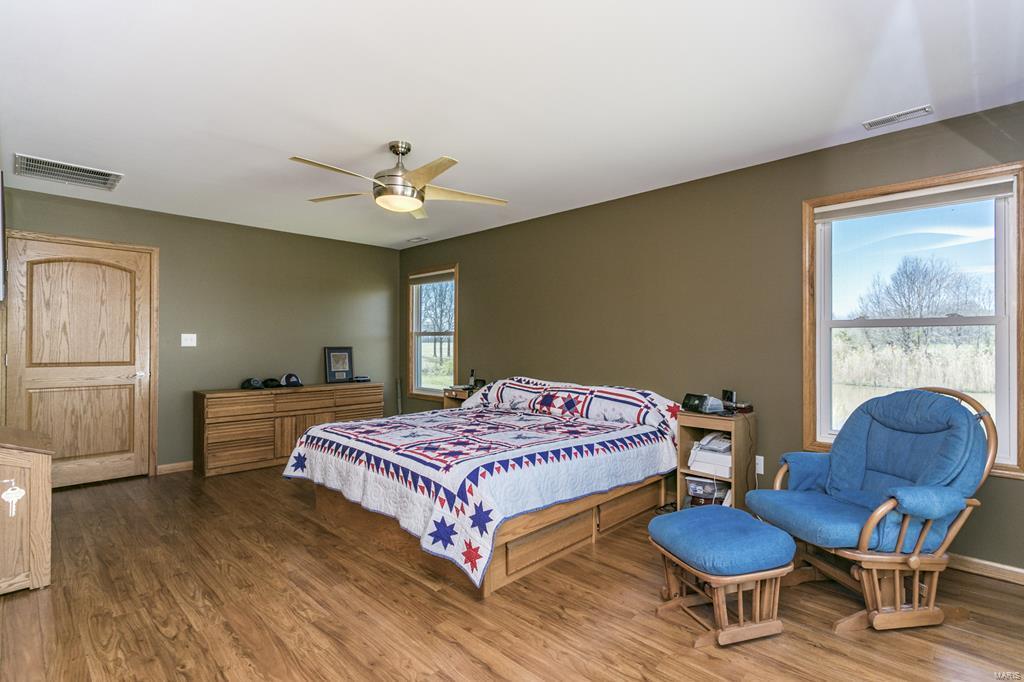 15 Van Buren Road Texico, IL 62889 - Photo 12 of 49