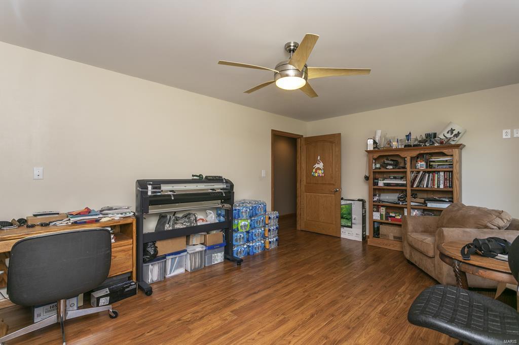 15 Van Buren Road Texico, IL 62889 - Photo 18 of 49