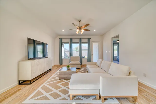 $3,100 | 9018 Moose Trail, Manvel, TX 77578