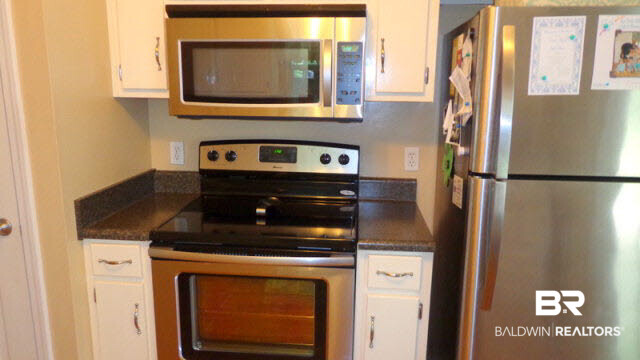 1058 McNeil Avenue Mobile, AL 36609 - Photo 2 of 11