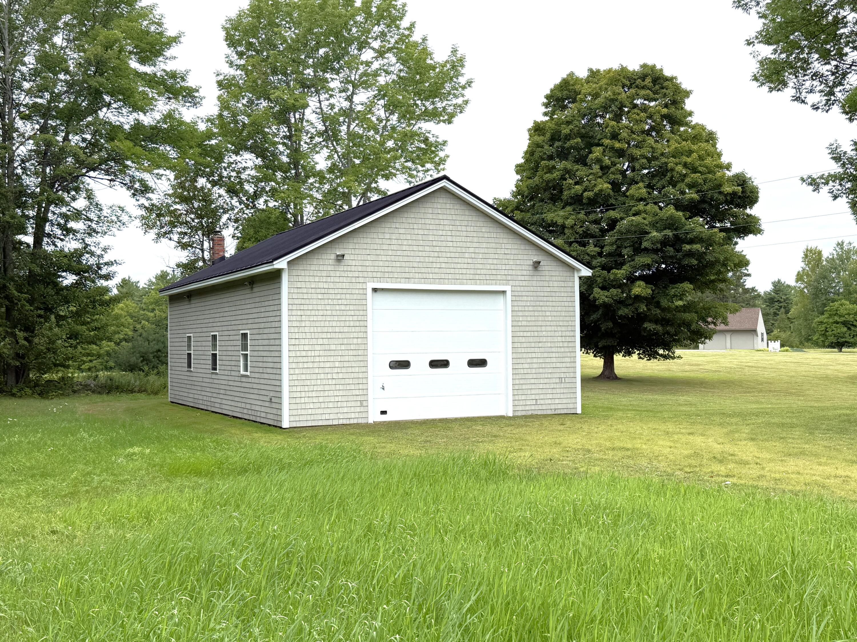 263 Banton Road Palermo, ME 04354 - Photo 5 of 60 Large Garage