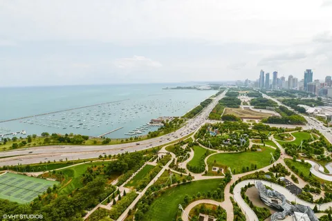 $1,295,000 | 340 East Randolph Street, Unit 3403, Chicago, IL 60601