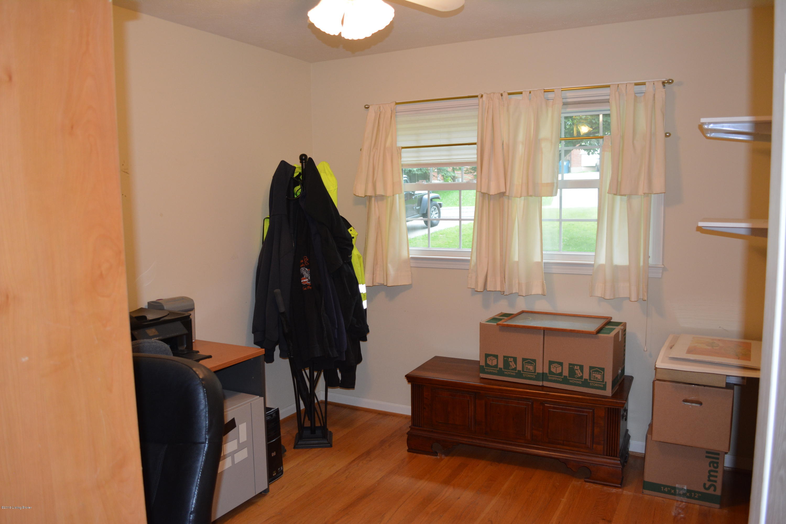 8223 Delido Road Louisville, KY 40219 - Photo 21 of 64 Bedroom used as an office
