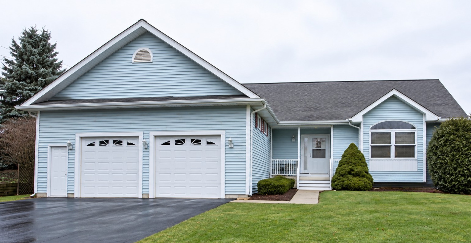 2001 Red Barn Road Woodstock, IL 60098 - Photo 2 of 44 Gallery Image 2