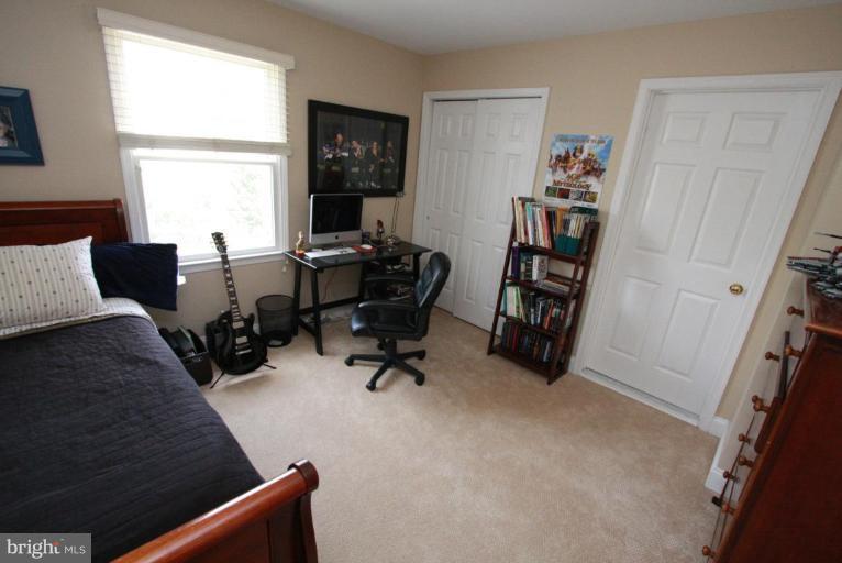 12100 Sheets Farm Road North Potomac, MD 20878 - Photo 22 of 30 Bedroom #5