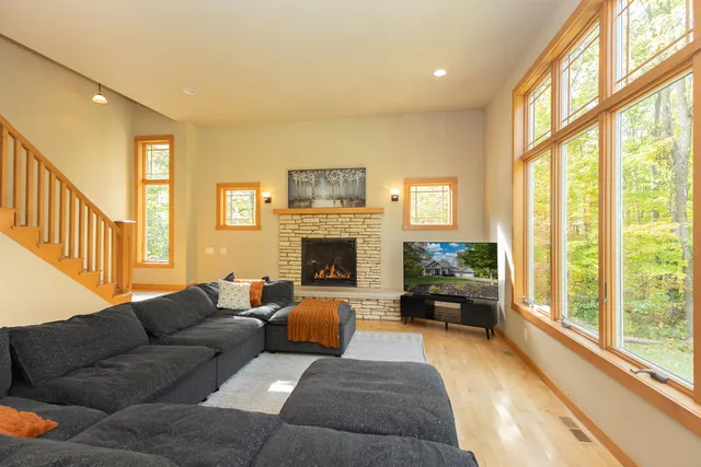 $839,900 | N1499 Forest Glen Drive, Greenville, WI 54942