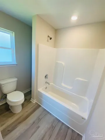 $1,900 | 2884 North 24th Avenue, Milton, FL 32583