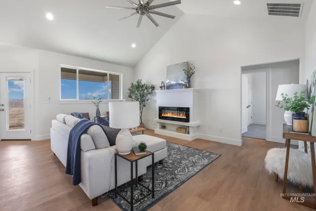 $629,900 | 3679 East 3735th Street North, Kimberly, ID 83341