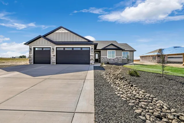 $629,900 | 3679 East 3735th Street North, Kimberly, ID 83341
