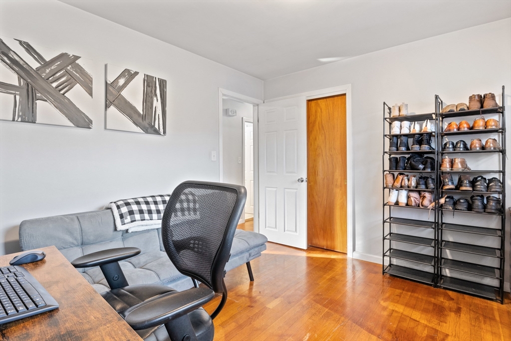 36 Dallas Street Worcester, MA 01604 - Photo 13 of 26 Gallery Image 13