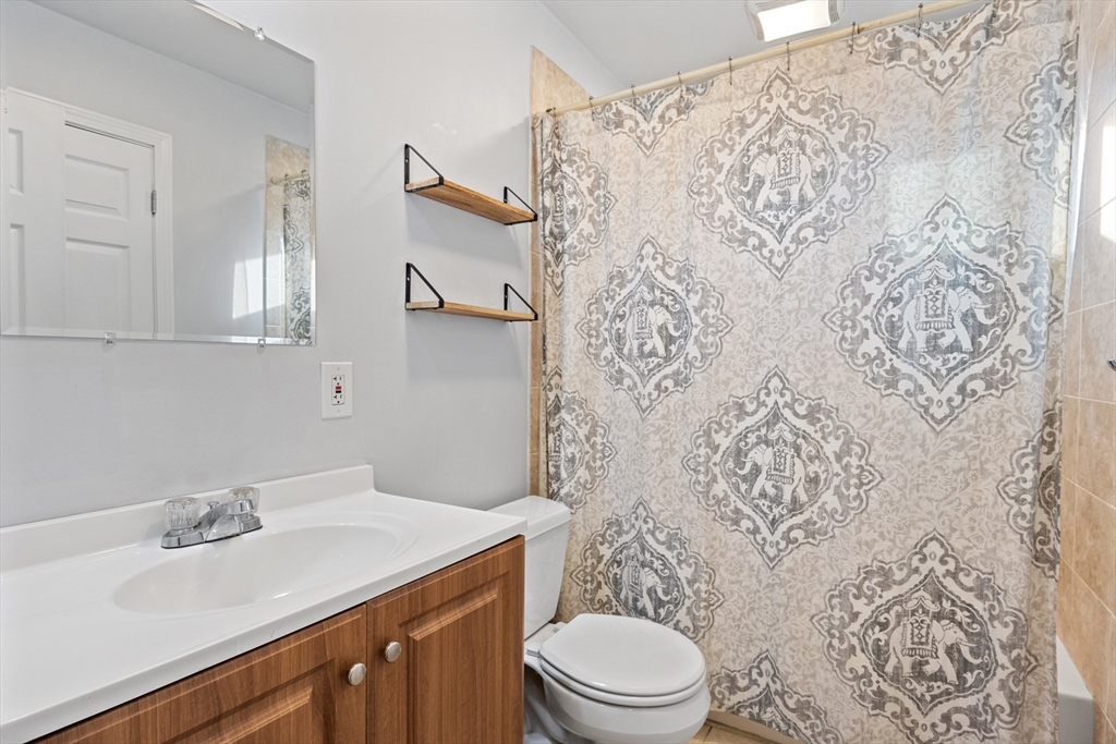 36 Dallas Street Worcester, MA 01604 - Photo 16 of 26 Gallery Image 16