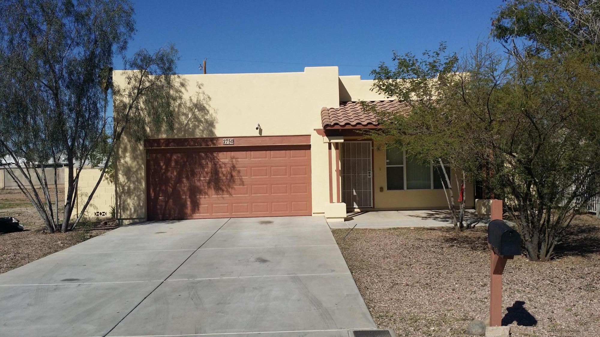 2750 East Chipman Road Phoenix, AZ 85040 - Photo 1 of 32 20170215_140739