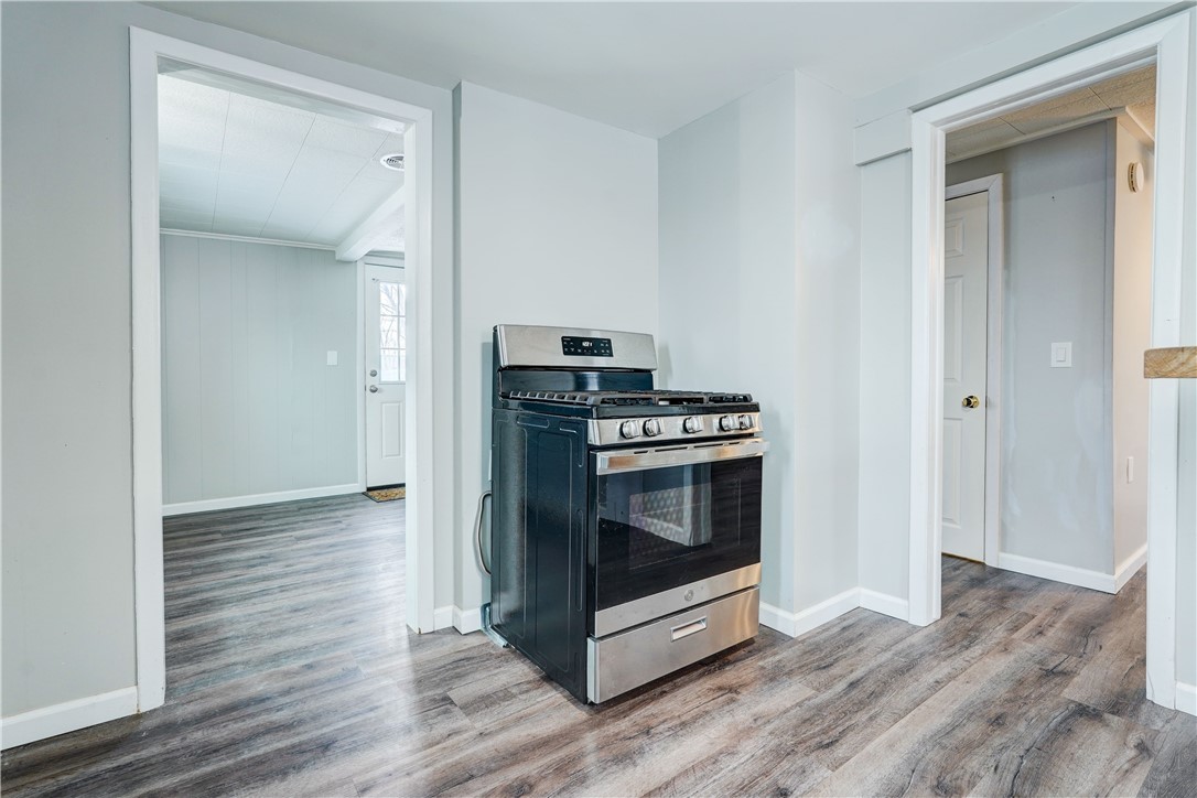 1070 Gravel Road, Unit 4 Webster, NY 14580 - Photo 11 of 25