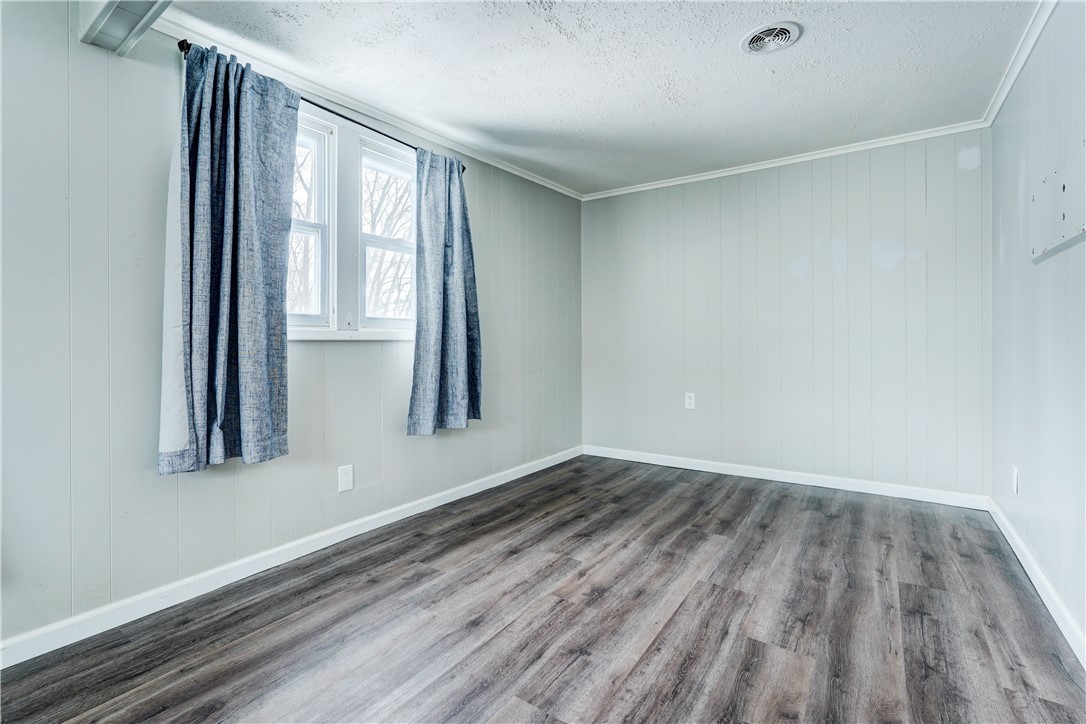 1070 Gravel Road, Unit 4 Webster, NY 14580 - Photo 4 of 25