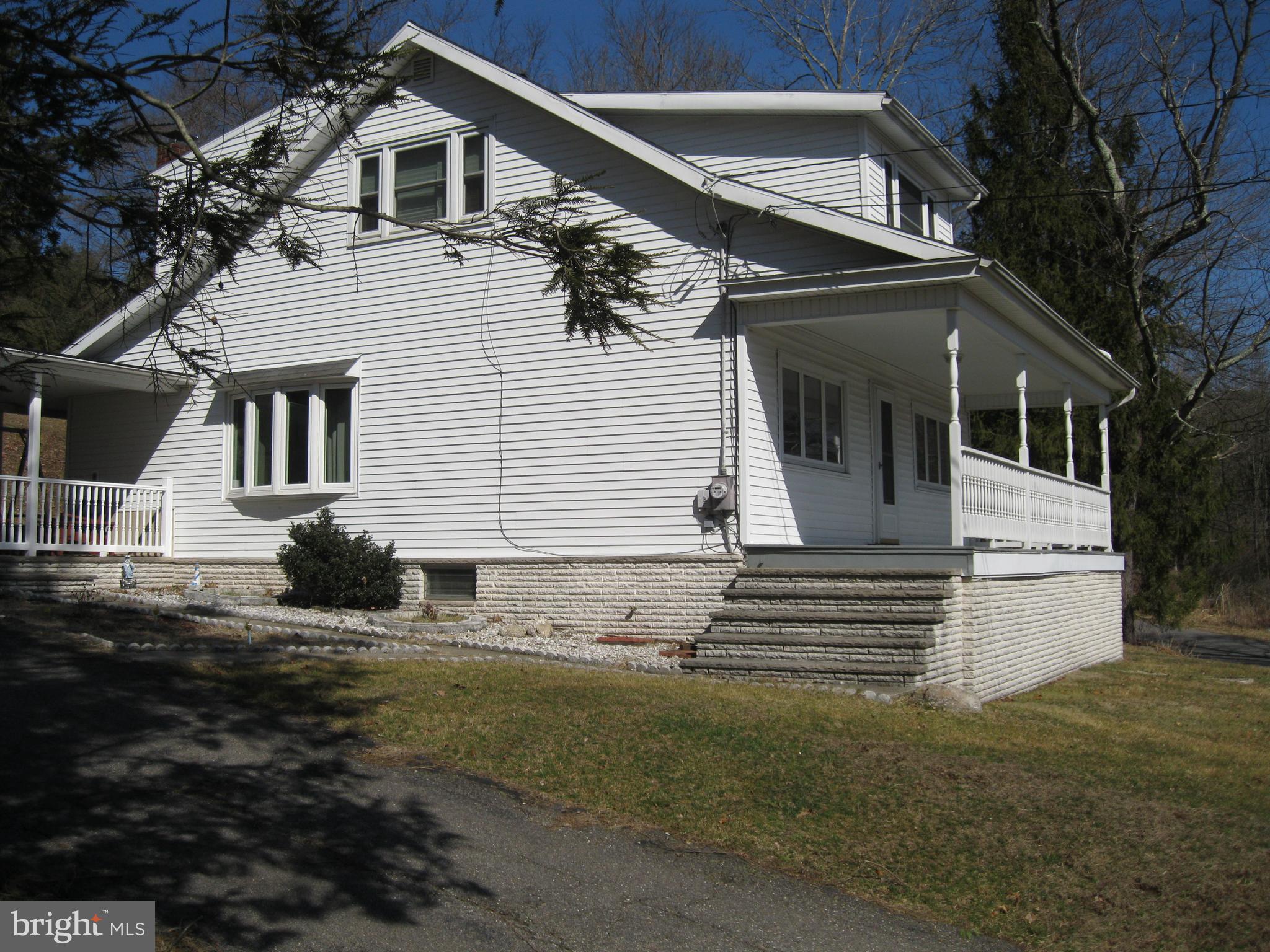 173 State Road Barnesville, PA 18214 - Photo 3 of 21 Gallery Image 3
