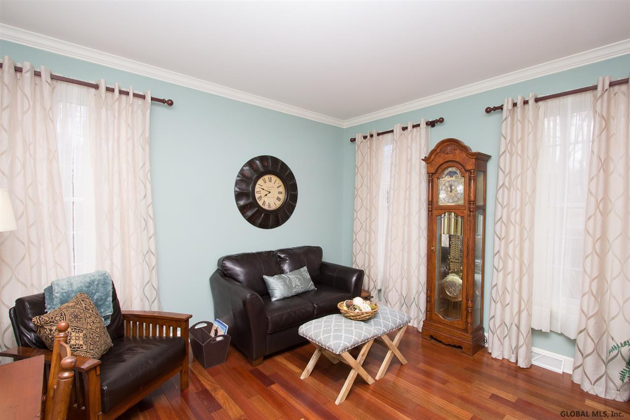 12 Danforth Road Halfmoon, NY 12118 - Photo 4 of 25 Photo 4