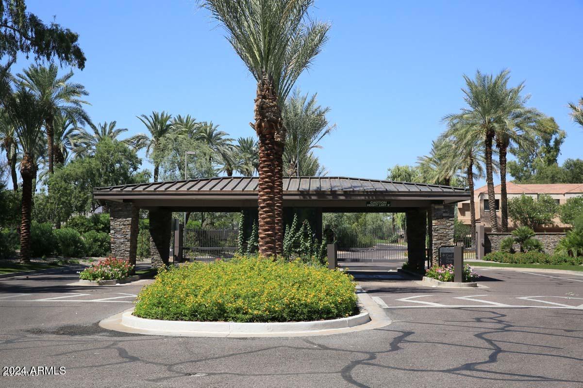 7705 East Doubletree Ranch Road, Unit 46 Scottsdale, AZ 85258 - Photo 43 of 52 24 HR GUARD GATED COMM