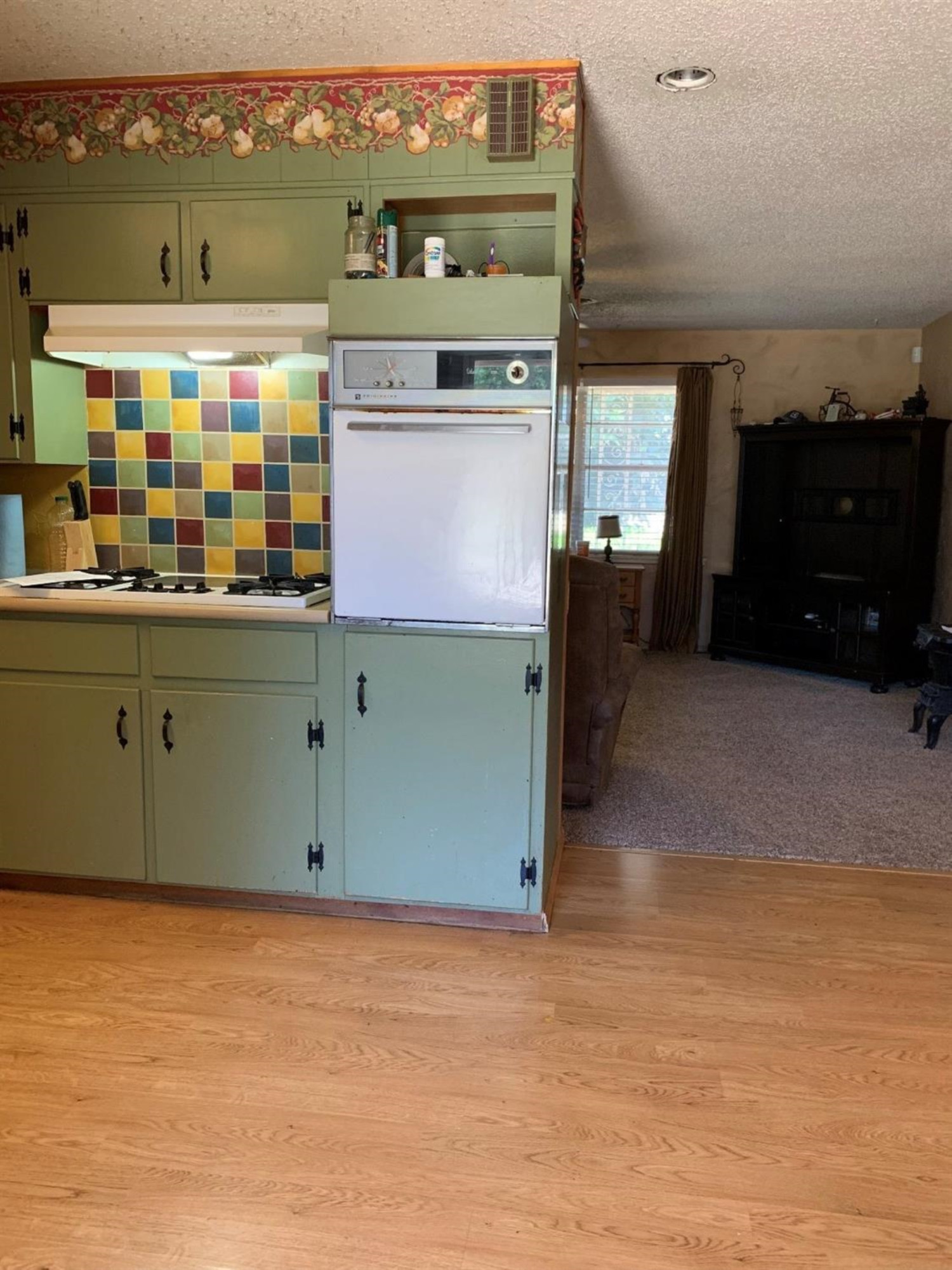 1208 Ave M Ralls, TX 79357 - Photo 15 of 22 a room with washer and dryer