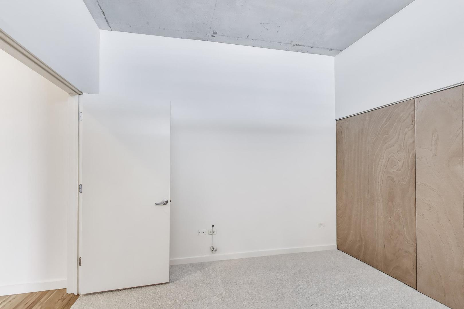 1720 South Michigan Avenue, Unit 902 Chicago, IL 60616 - Photo 16 of 32