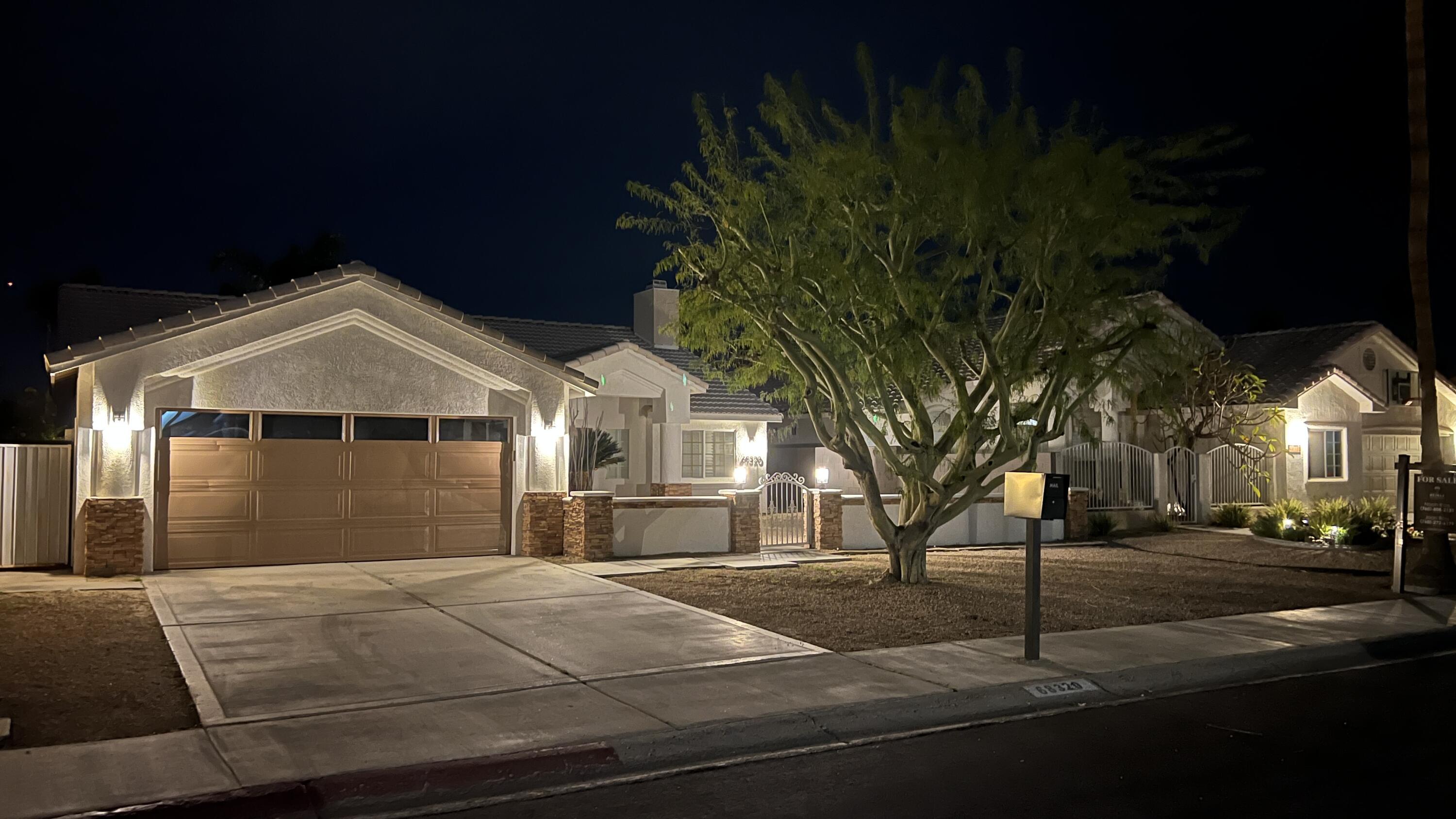 68320 Durango Road Cathedral City, CA 92234 - Photo 21 of 29 Night #1