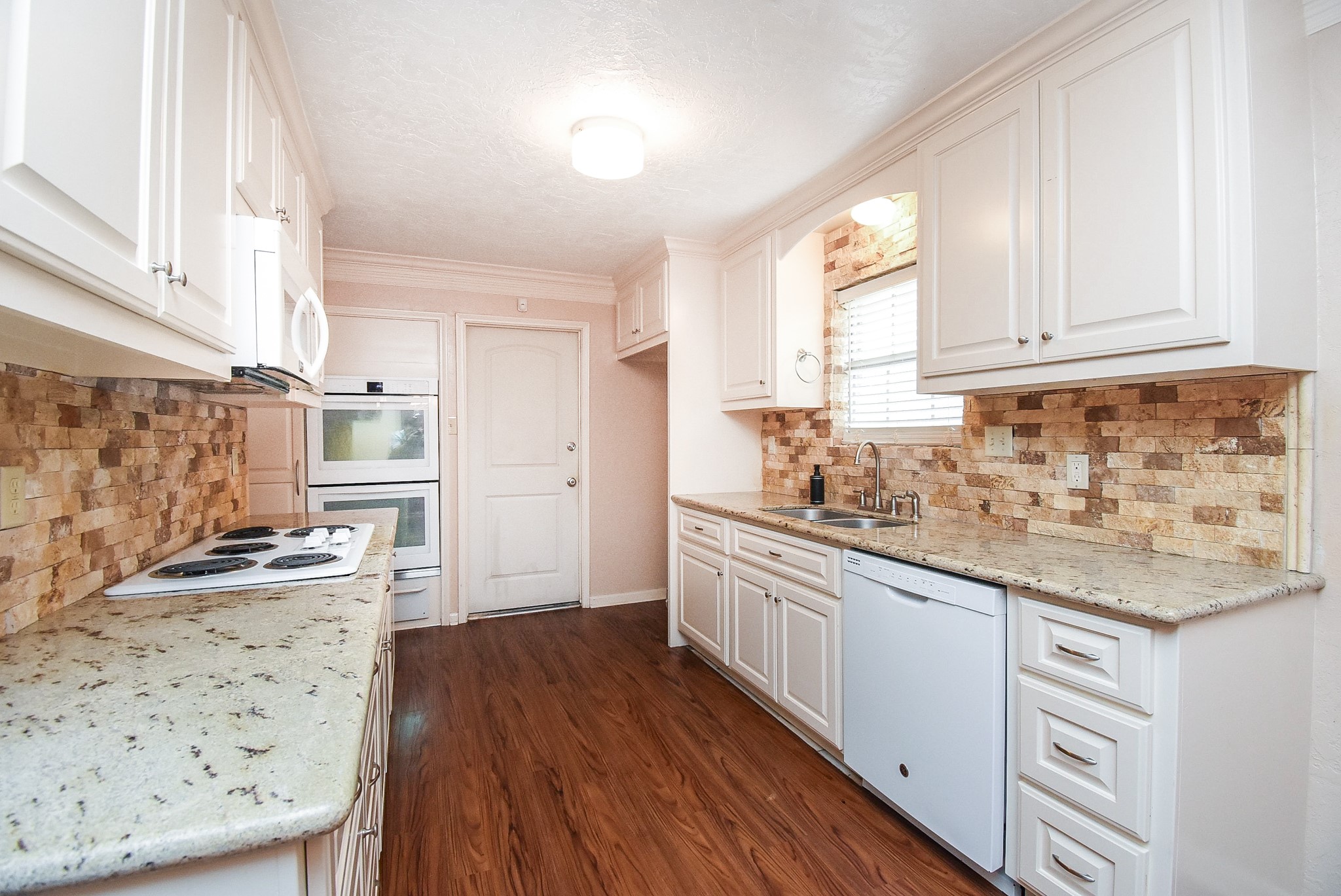 2014 Jones Street Rosenberg, TX 77471 - Photo 12 of 33