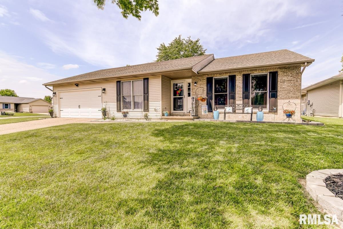 101 Resina Drive Springfield, IL 62703 - Photo 1 of 30 Gallery Image 1