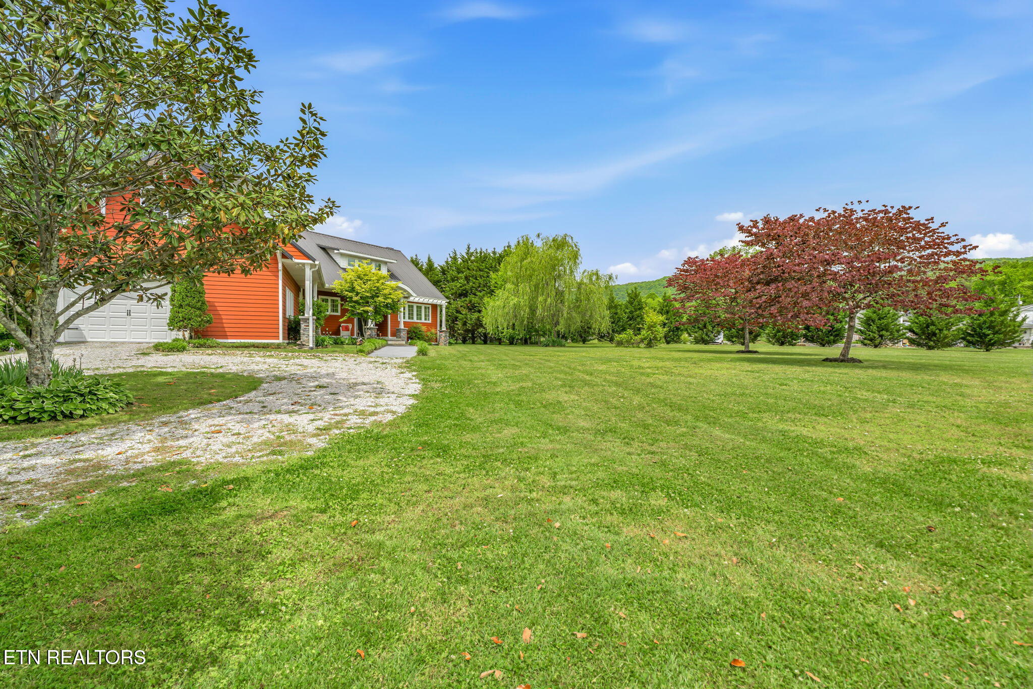 141 Cumberland Road Oliver Springs, TN 37840 - Photo 4 of 44 4-web-or-mls-141 Cumberland Road-5