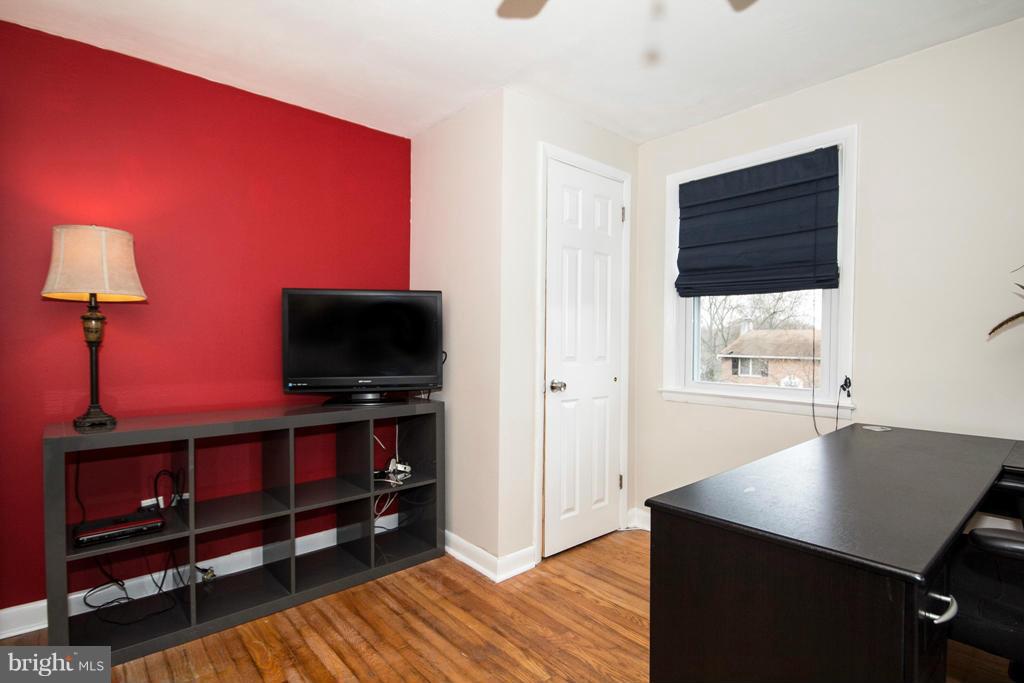 7843 Highpoint Road Baltimore, MD 21234 - Photo 25 of 30 Bedroom 3