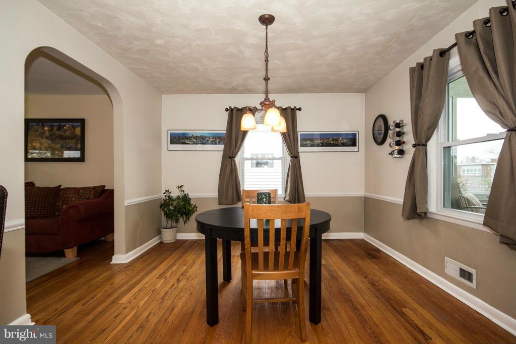 7843 Highpoint Road Baltimore, MD 21234 - Photo 10 of 30 Dining Room