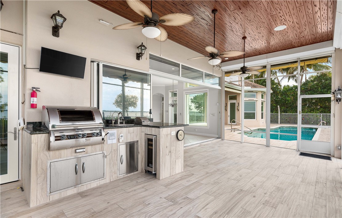 111 Sandpointe Drive Vero Beach, FL 32963 - Photo 31 of 35