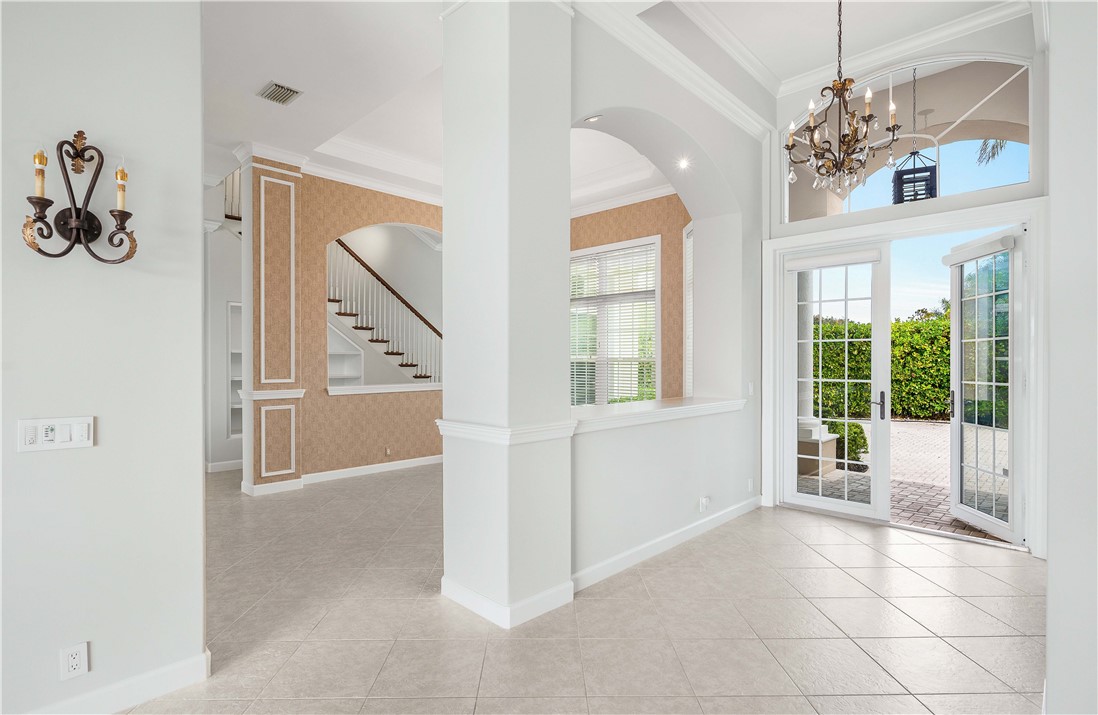 111 Sandpointe Drive Vero Beach, FL 32963 - Photo 5 of 35