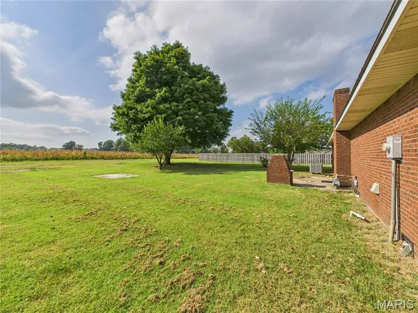 $195,000 | 407 Palo Verde Drive, Malden, MO 63863