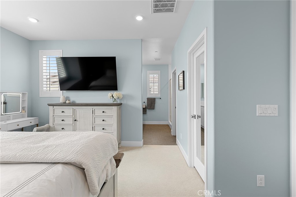 705 Arrowleaf Road Rancho Mission Viejo, CA 92694 - Photo 15 of 48 a view of a flat screen tv