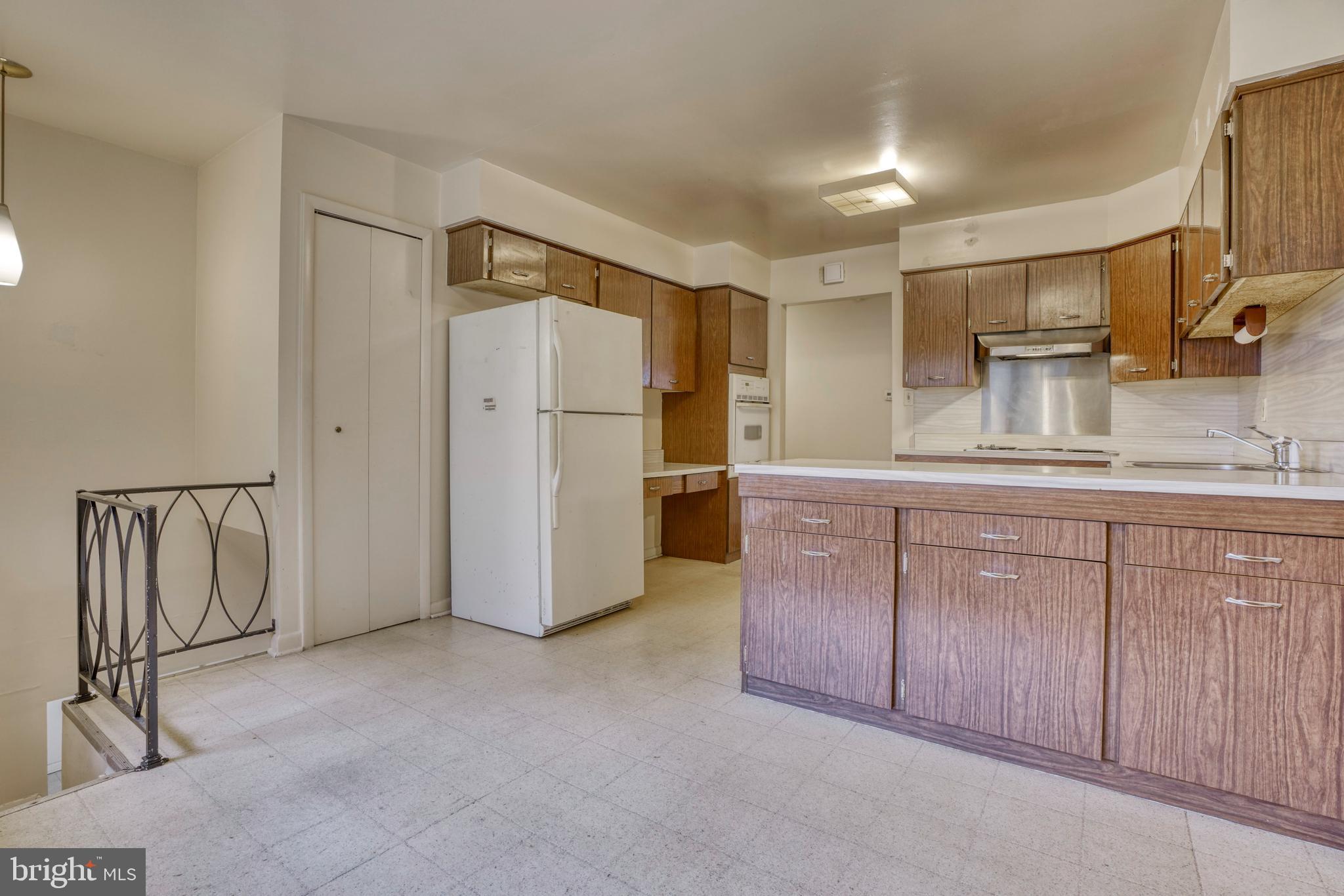 4509 Maryknoll Road Baltimore, MD 21208 - Photo 15 of 57