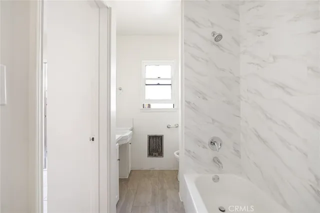 $2,300 | 1367 North Mentor Avenue, Pasadena, CA 91104