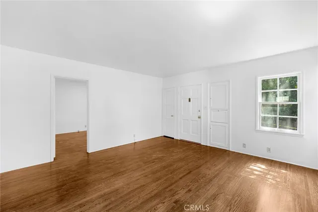 $2,300 | 1367 North Mentor Avenue, Pasadena, CA 91104