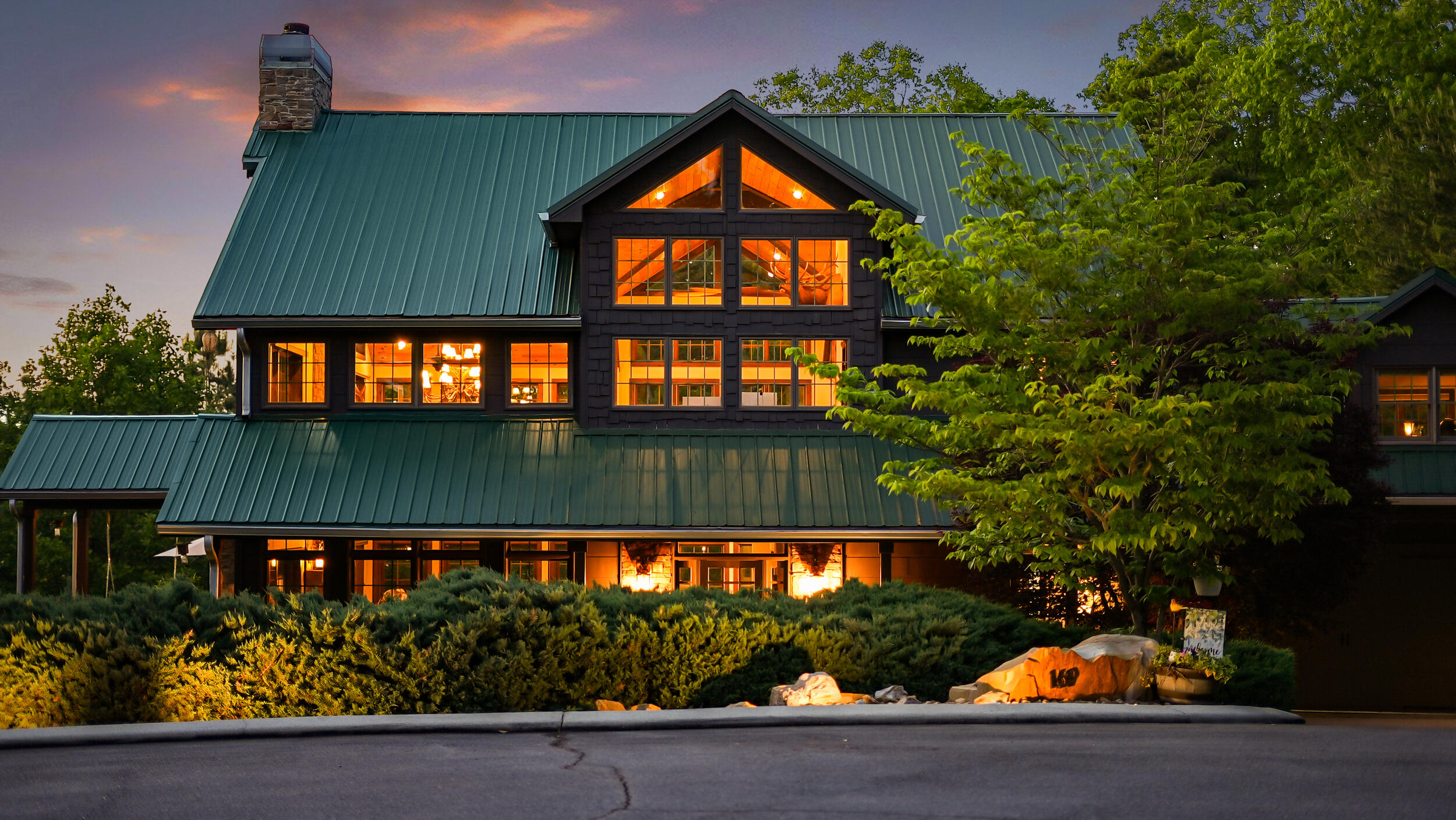 169 Cherokee Ridge Drive Ocoee, TN 37361 - Photo 3 of 89 3_169 cherokee ridge dr twilight-3