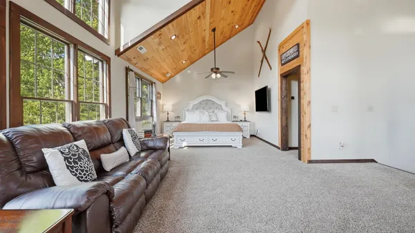 $925,000 | 169 Cherokee Ridge Drive, Ocoee, TN 37361